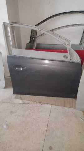 Volkswagen Golf6 2009-2012 Çıkma Yedek Sag Ön Füme Kapı